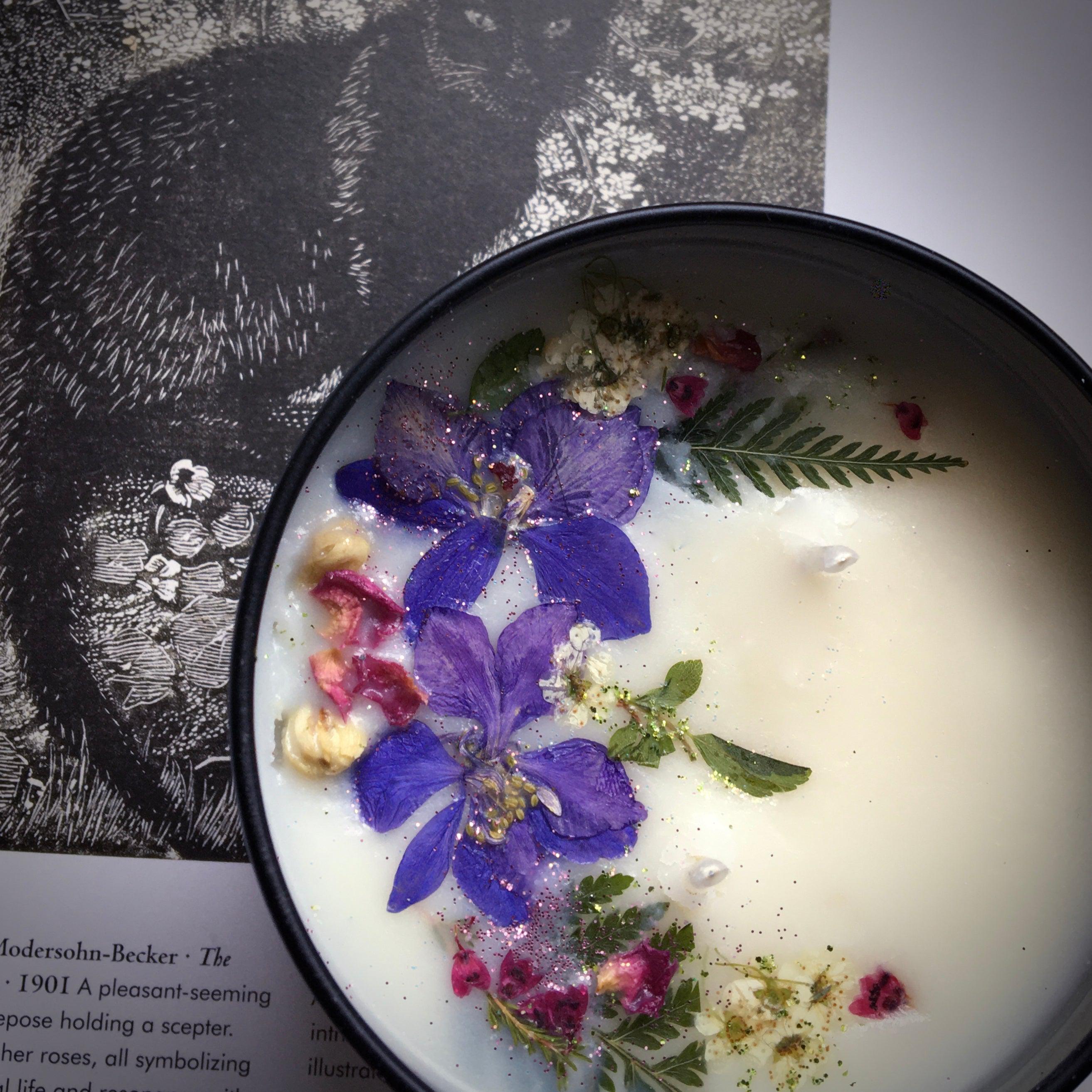 SugarMuses Signature Candle 8 oz. - Goddess Energy and Self Care, Signature Collection - SugarMuses
